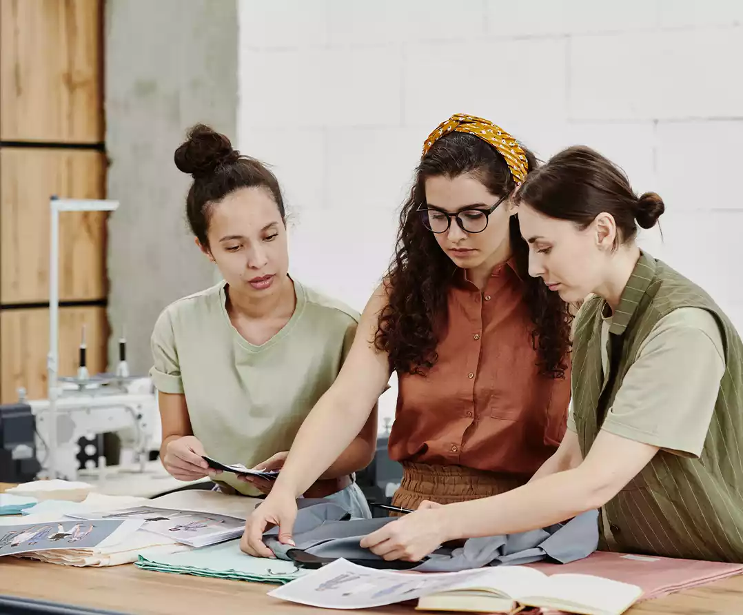 Logistic-air shipment, Fashion item packaging